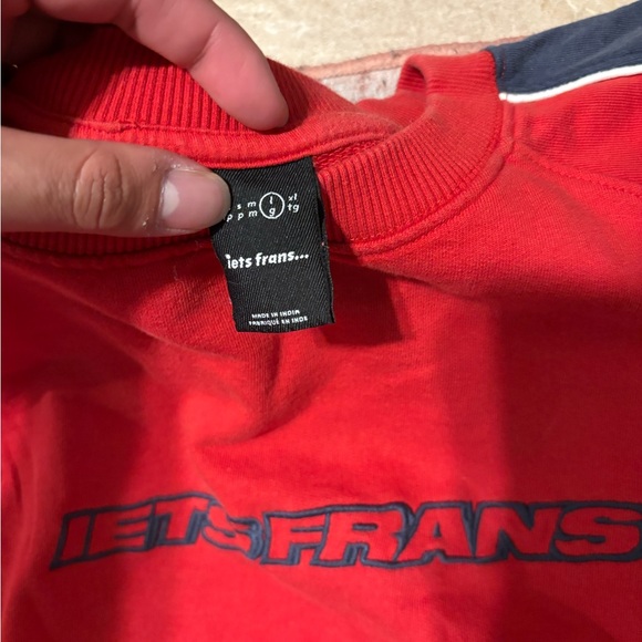 Urban Outfitters Red and Blue Men's Sweater - Picture 3 of 3